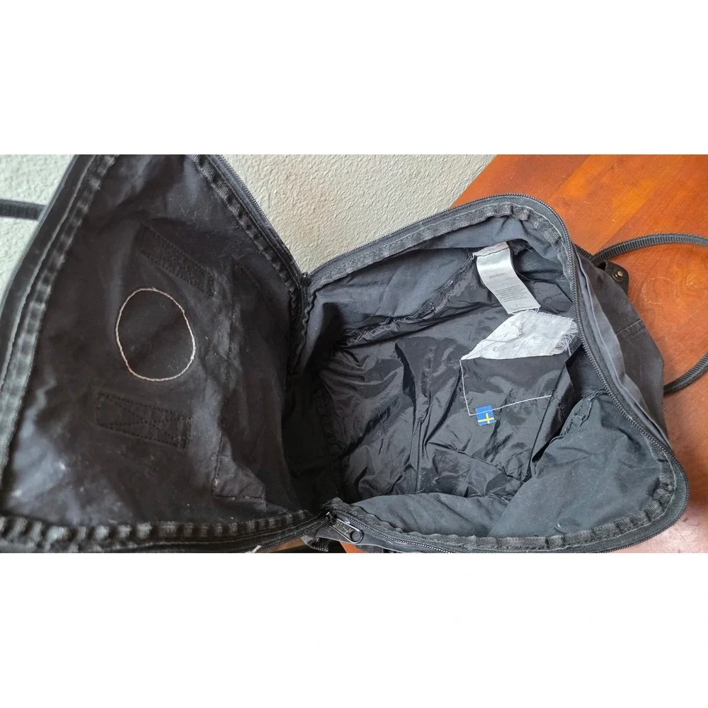 Fjallraven Kanken Backpack Unisex Black 23510 Classic School Bag
